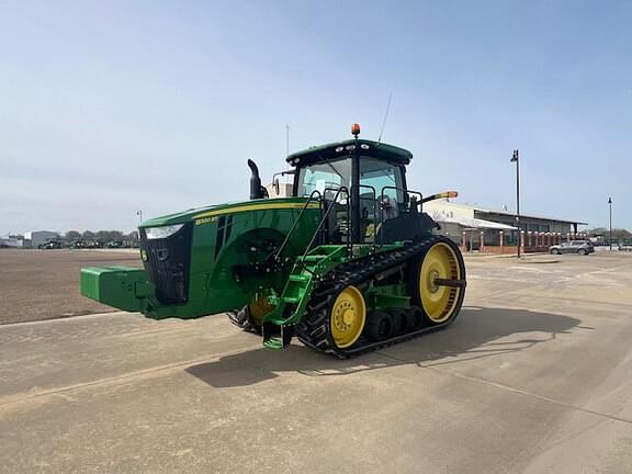 Image of John Deere 8320RT equipment image 1