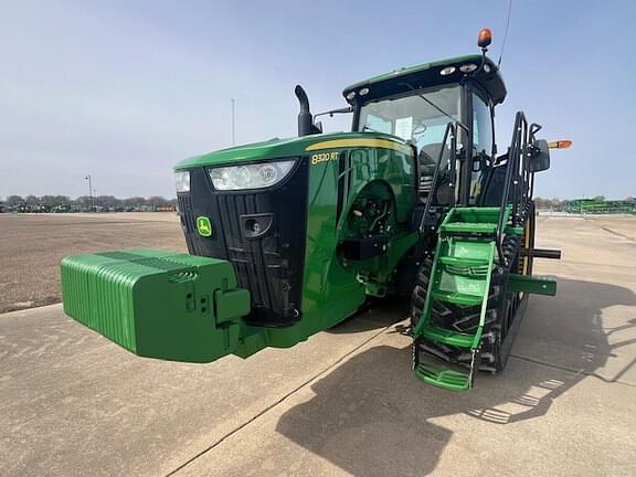 Image of John Deere 8320RT equipment image 2