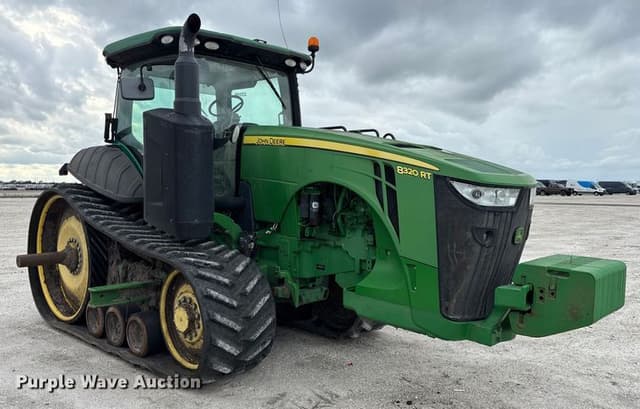 Image of John Deere 8320RT equipment image 2
