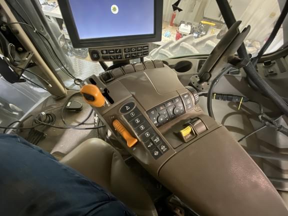 Image of John Deere 8345R equipment image 4