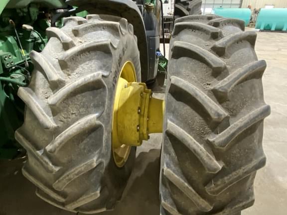 Image of John Deere 8345R equipment image 3