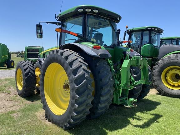 Image of John Deere 8345R equipment image 4