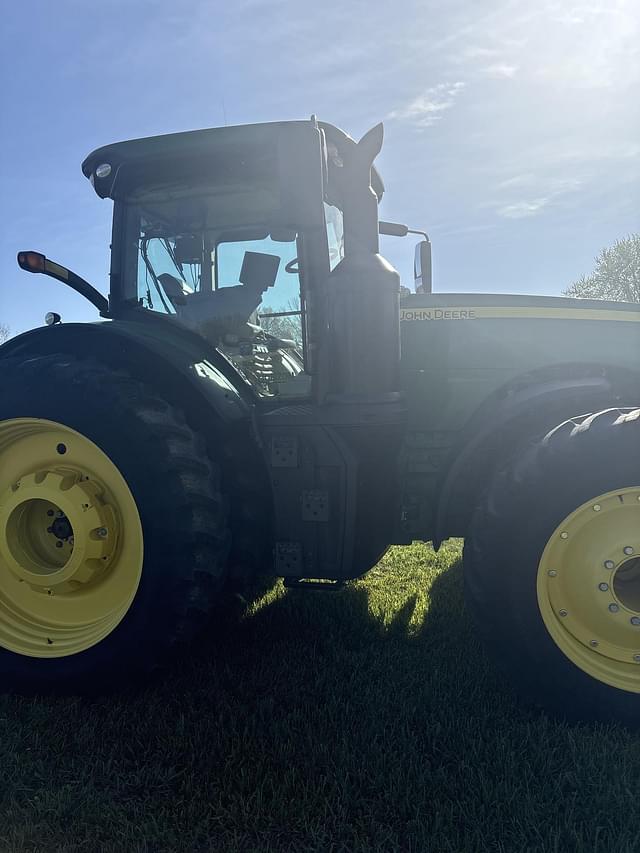 Image of John Deere 8345R equipment image 3