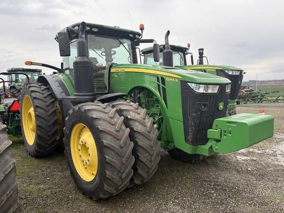 Image of John Deere 8345R equipment image 3