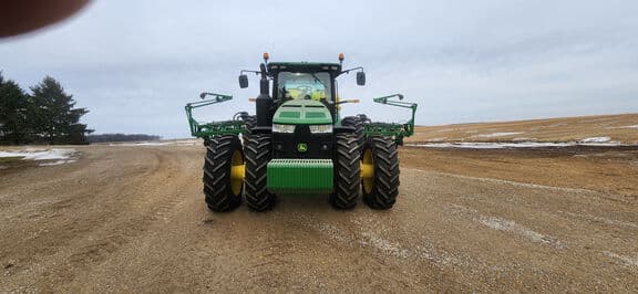 Image of John Deere 8345R equipment image 4