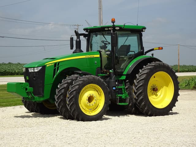 Image of John Deere 8345R equipment image 1