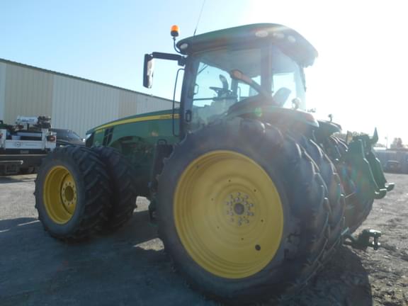 Image of John Deere 8345R equipment image 4