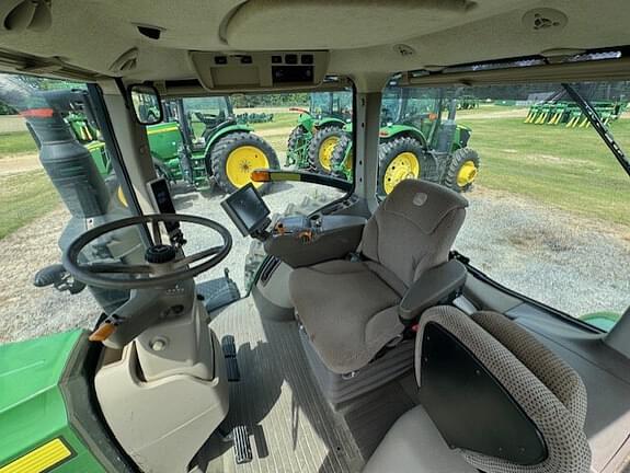Image of John Deere 8345R equipment image 3