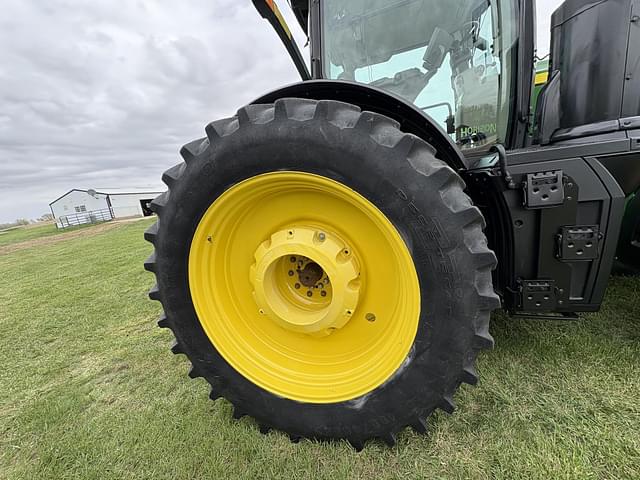 Image of John Deere 8345R equipment image 4