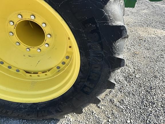 Image of John Deere 8345R equipment image 4
