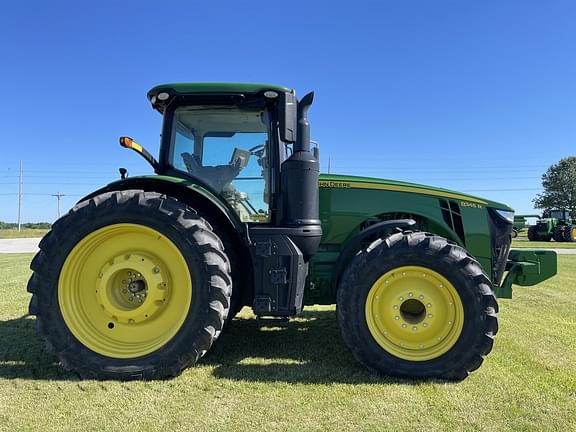 Image of John Deere 8345R equipment image 3