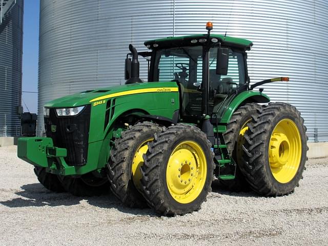 Image of John Deere 8345R equipment image 2