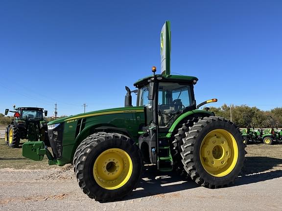 Image of John Deere 8345R equipment image 2