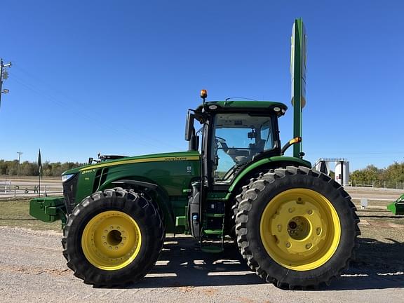 Image of John Deere 8345R equipment image 3