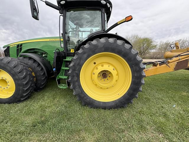 Image of John Deere 8345R equipment image 4