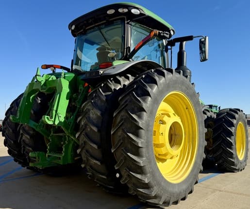 Image of John Deere 8345R equipment image 4
