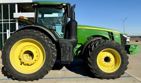 Image of John Deere 8345R equipment image 3