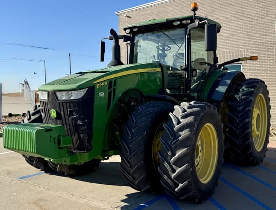 Image of John Deere 8345R equipment image 1