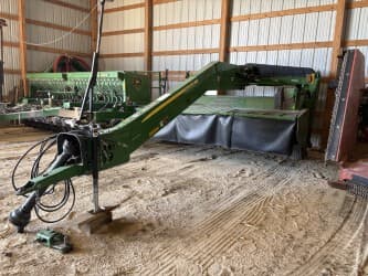 Image of John Deere 835 equipment image 3