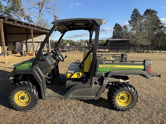 Image of John Deere Gator XUV 835E Image 0