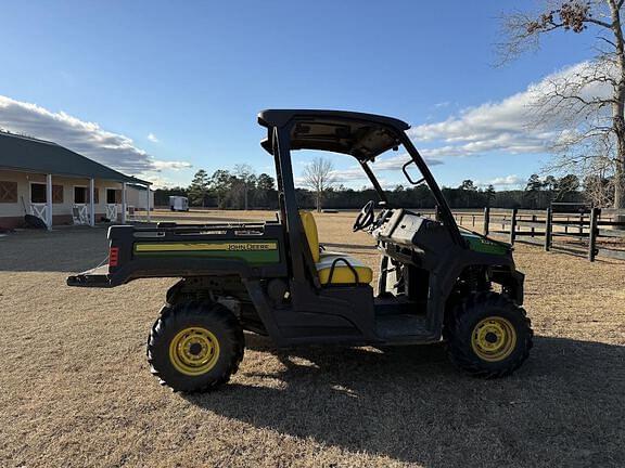 Image of John Deere Gator XUV 835E Image 1