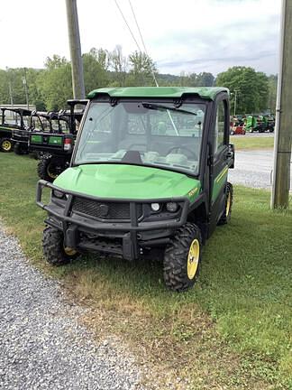 Image of John Deere XUV 835R Primary image