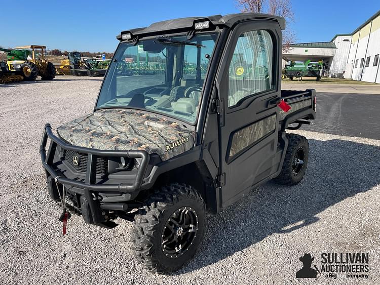2018 John Deere XUV 835R Equipment Image0