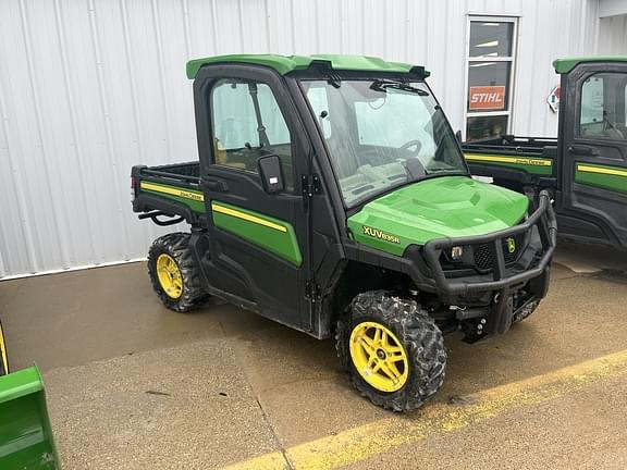 Image of John Deere XUV 835R equipment image 2