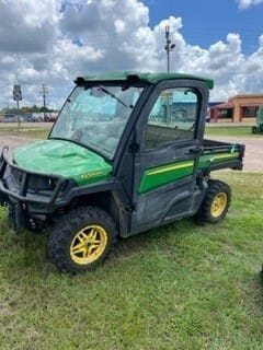 Main image John Deere XUV 835R