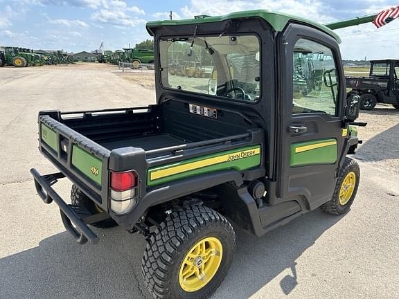 Image of John Deere XUV 835R equipment image 2
