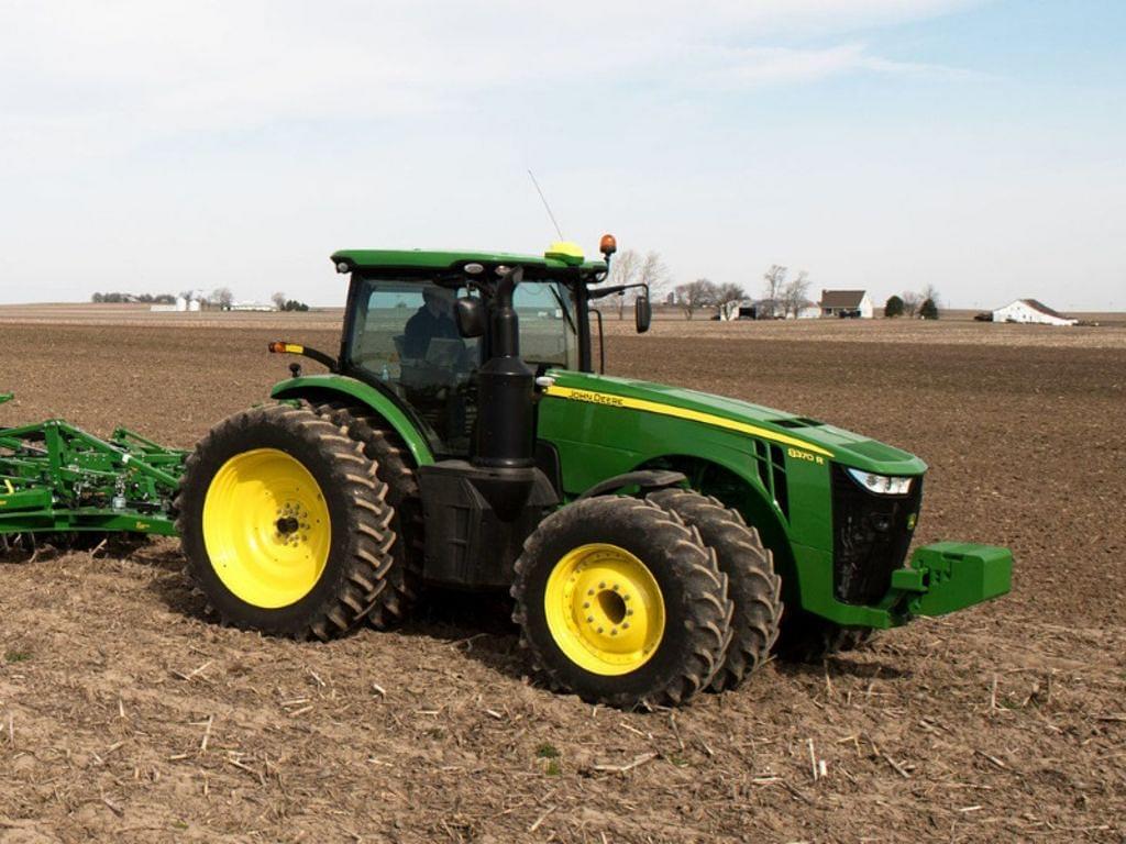 Image of John Deere 8370R Primary Image