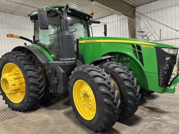 Main image John Deere 8370R
