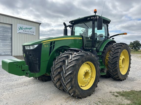 2018 John Deere 8370R Equipment Image0