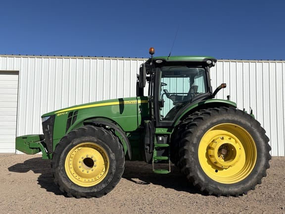 2018 John Deere 8370R Equipment Image0