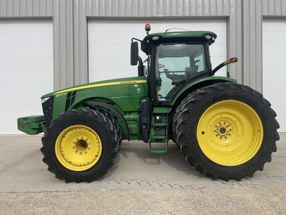 Main image John Deere 8370R