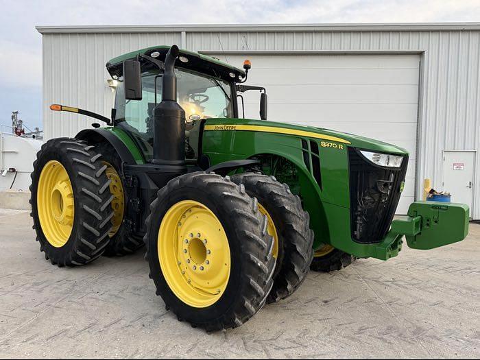 Image of John Deere 8370R Primary image