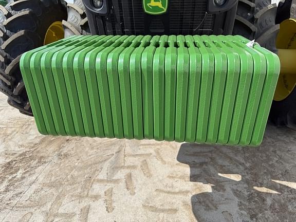 Image of John Deere 8370R equipment image 3