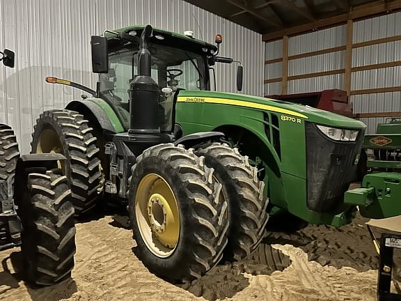 Image of John Deere 8370R Primary image