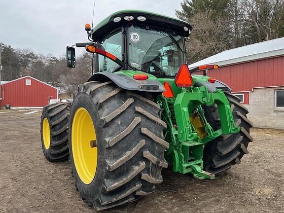 Image of John Deere 8370R equipment image 3