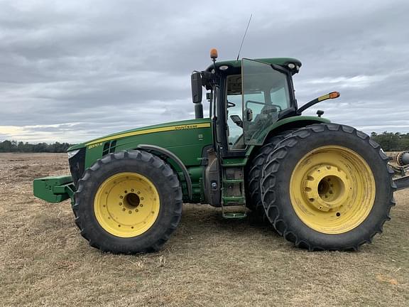 Image of John Deere 8370R equipment image 3