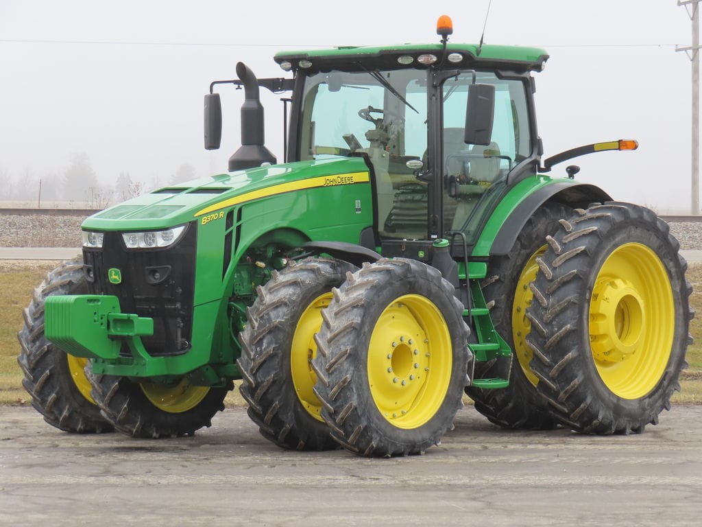 Main image John Deere 8370R