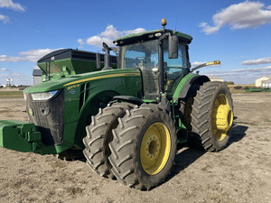 2018 John Deere 8370R Image