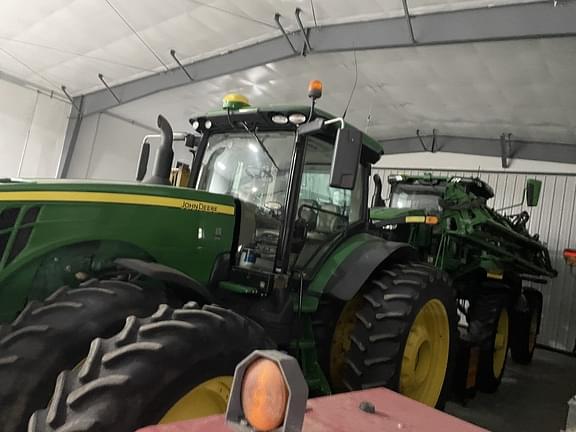 Image of John Deere 8370R equipment image 4