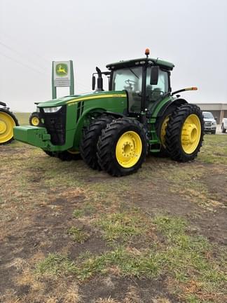 Image of John Deere 8370R Primary image