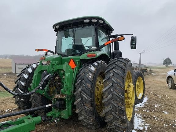 Image of John Deere 8370R equipment image 3