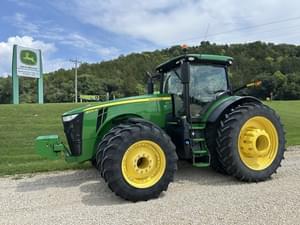 2018 John Deere 8370R Image
