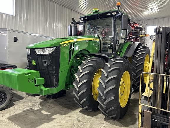 Image of John Deere 8370R Primary image