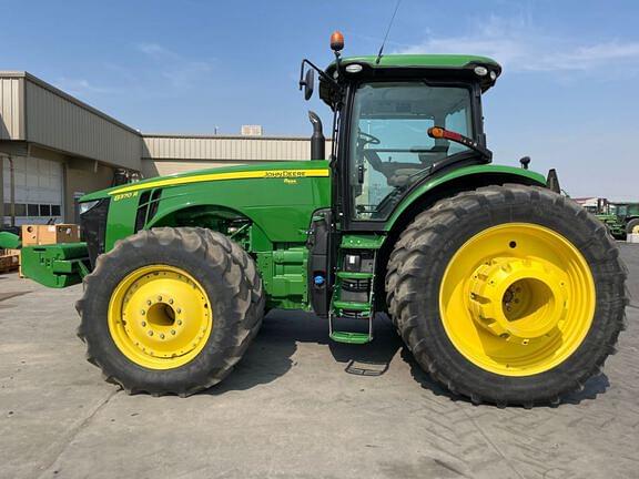 Image of John Deere 8370R equipment image 1