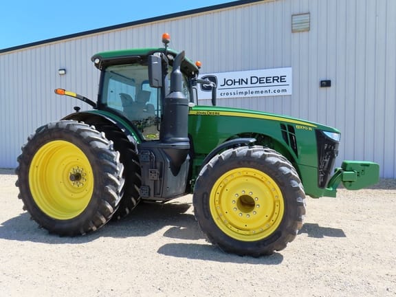 2018 John Deere 8370R Equipment Image0
