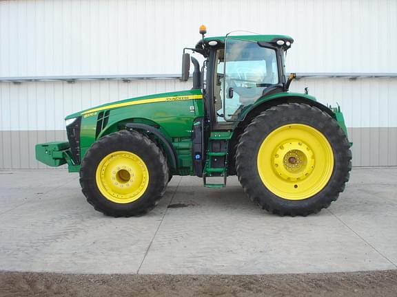 Image of John Deere 8370R Primary image